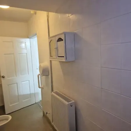 3 Bedrooms Semi-detached House,near Airport,nec Μπέρμιγχαμ